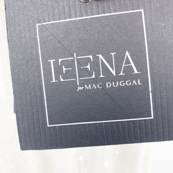 MAC DUGGAL Dress Size 8 Evening Gown Sequin NEW White V Neck Wrap Waist - Picture 3 of 8